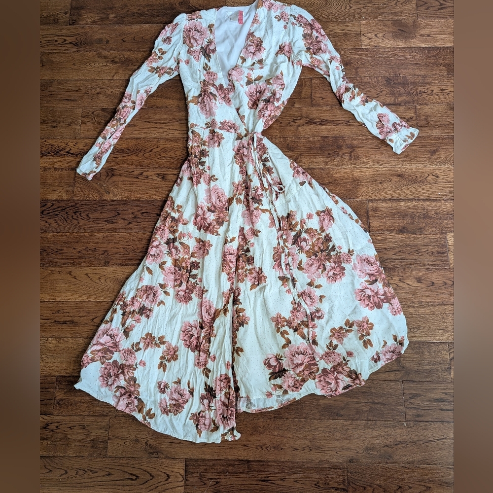 EUC Rachel Parcell Pink Floral Wrap Dress 3/4 Sleeve Size XS